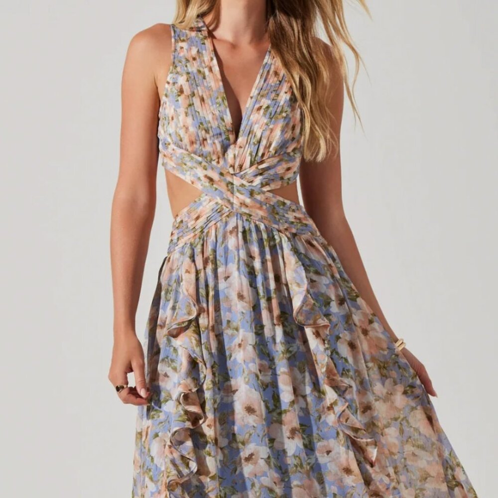 ASTR Noya Floral Maxi Dress